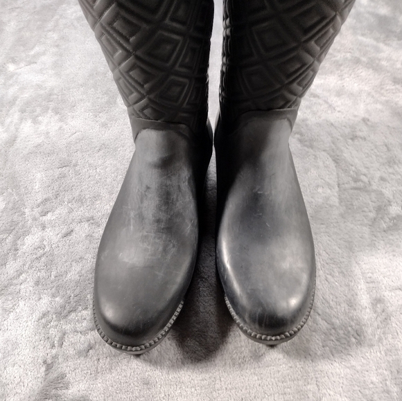 Tory Burch Marion Tall Quilted Rain Boots Riding Boots BLACK SIZE 8 B - Picture 4 of 11